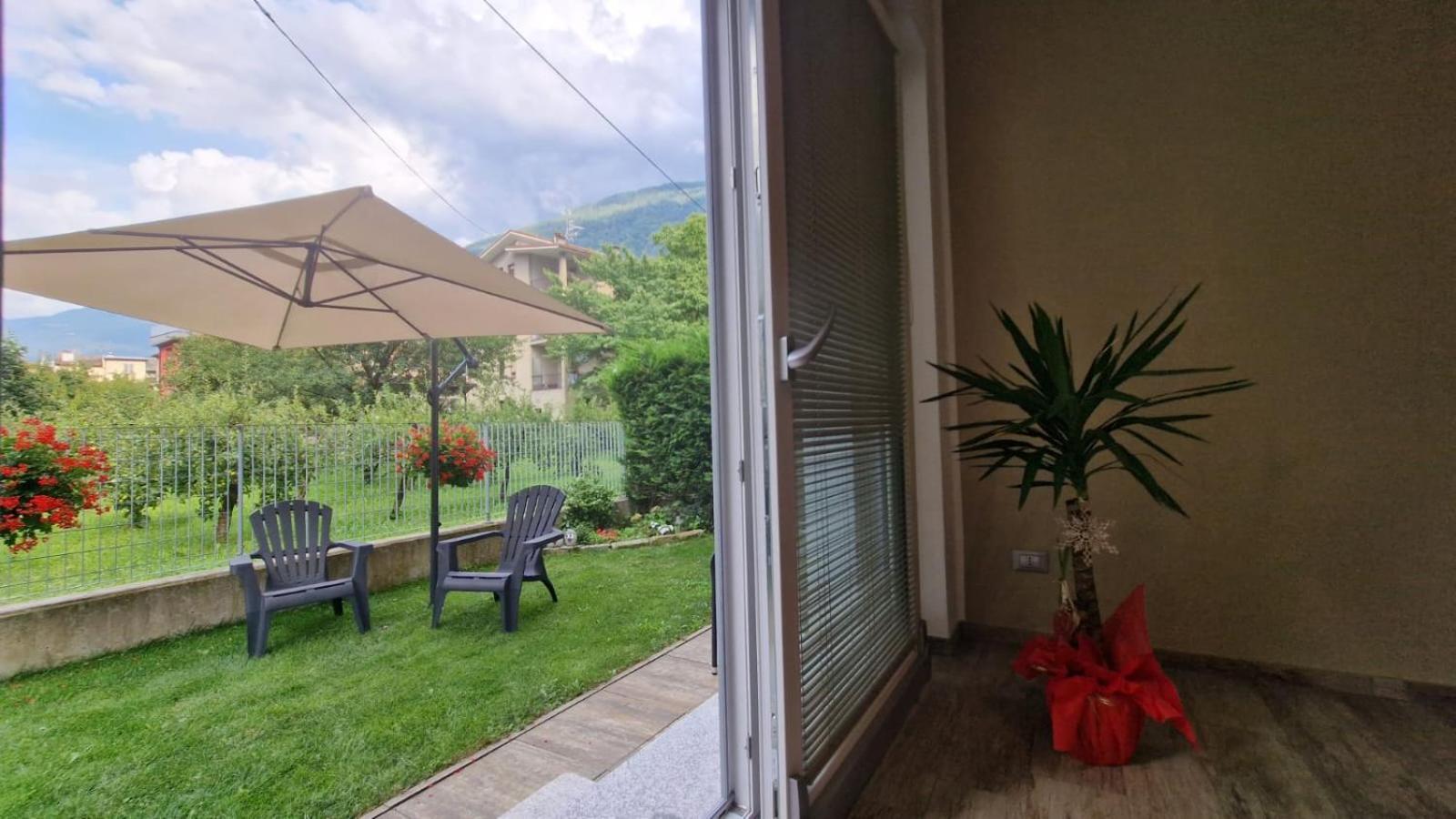 Casa Lina Tirano Apartment Bagian luar foto